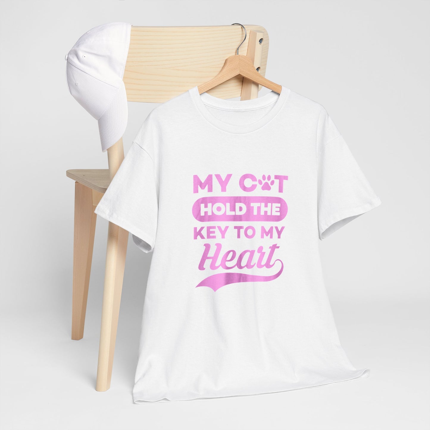 Cute Loving Animals Tshirt My Cat Hold The Key To My Heart